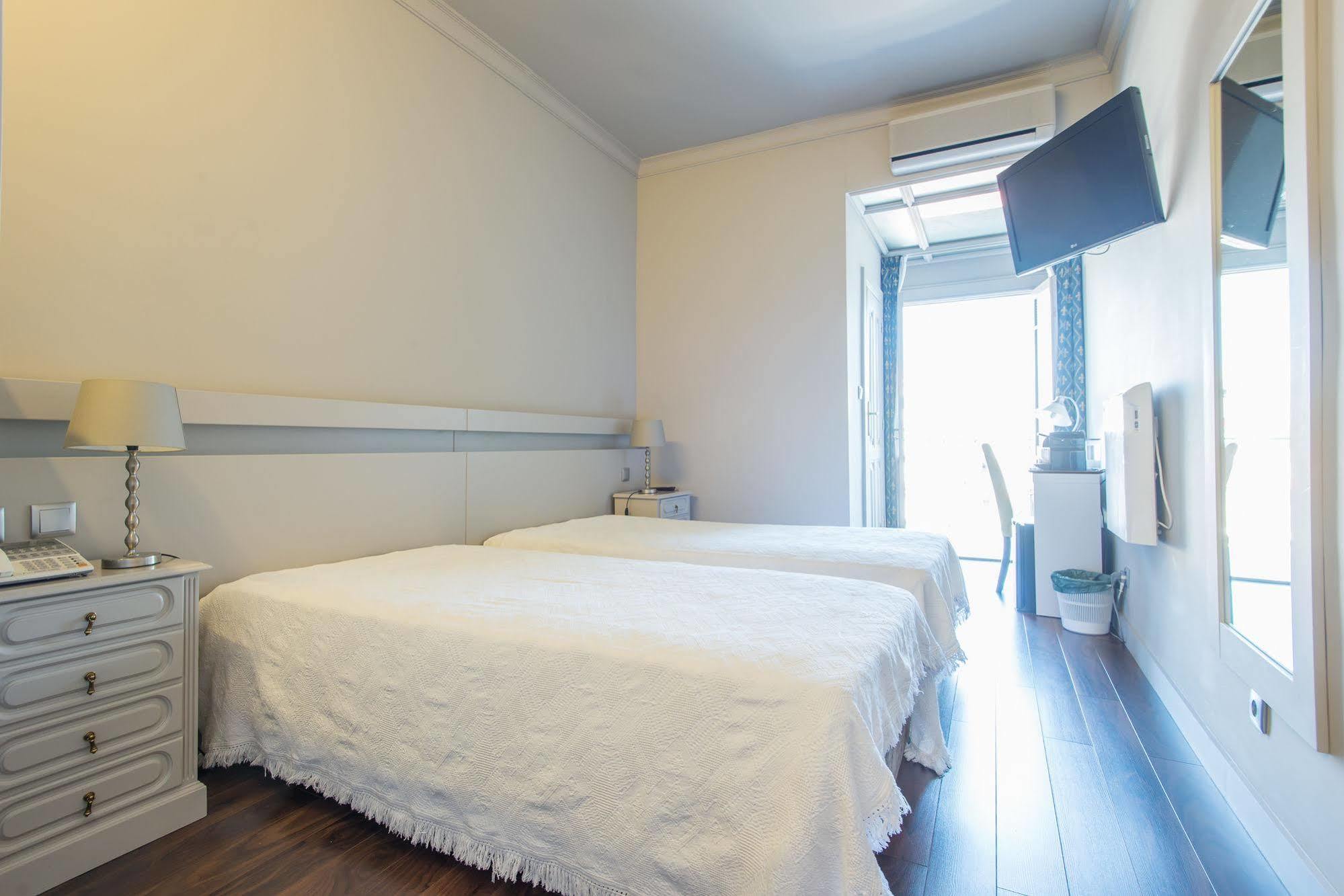 Hotel Brasilia Porto Bagian luar foto